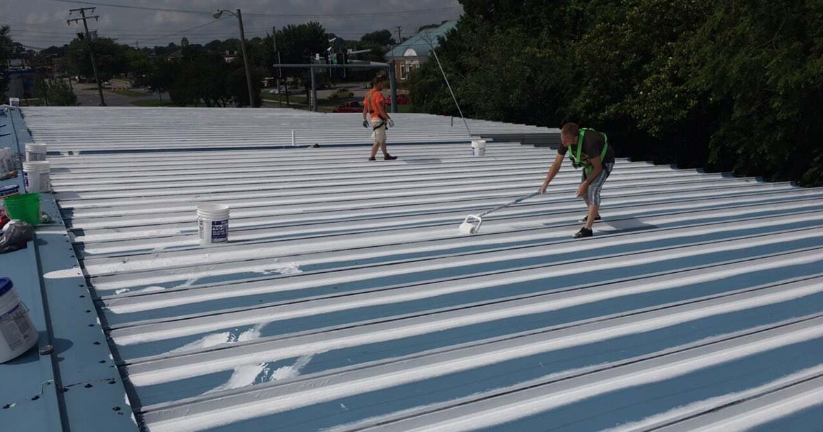Metal roofs on flat roofs also need maintenance